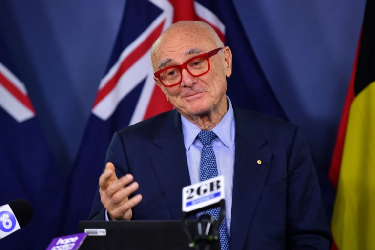 Former ACCC Leader Allan Fels Urges for a Stronger Grocery Code to Safeguard Consumers