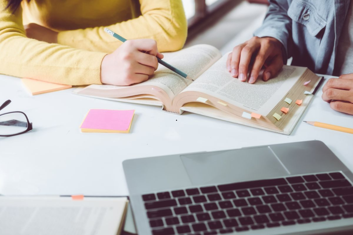 Practical Study Tips for High School Students Using AI