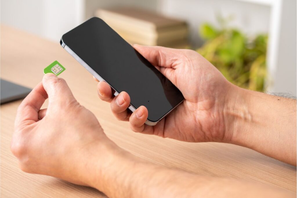 SIM Card and SD Card